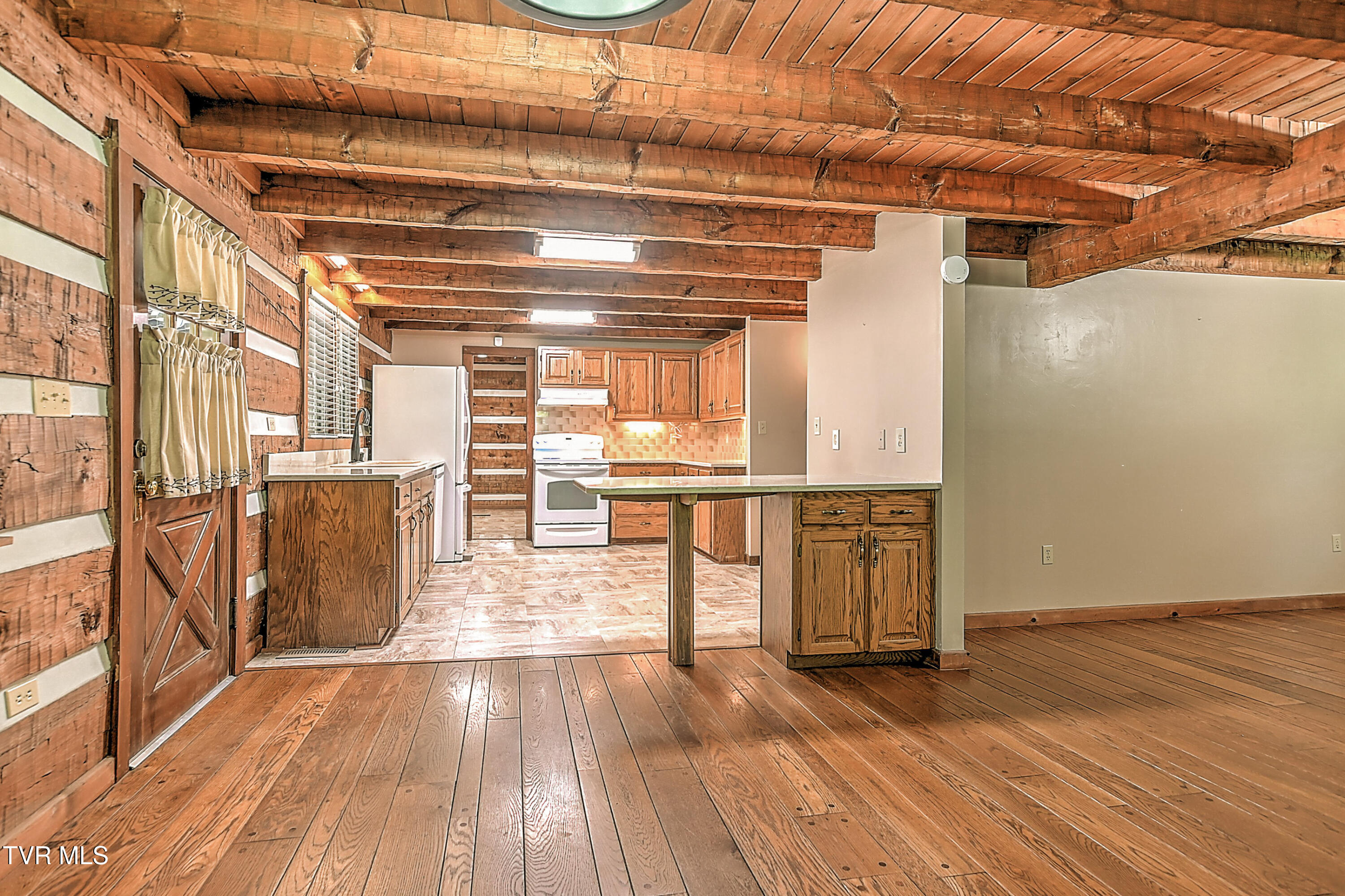 375 Lick Hollow Road Greeneville, TN 37743 - Photo 9 of 40 Open Layout