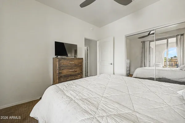 $415,000 | 10655 North 9th Street, Unit 205, Phoenix, AZ 85020