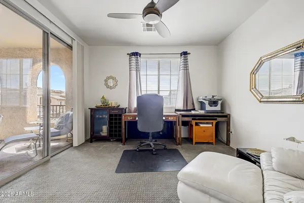 $415,000 | 10655 North 9th Street, Unit 205, Phoenix, AZ 85020