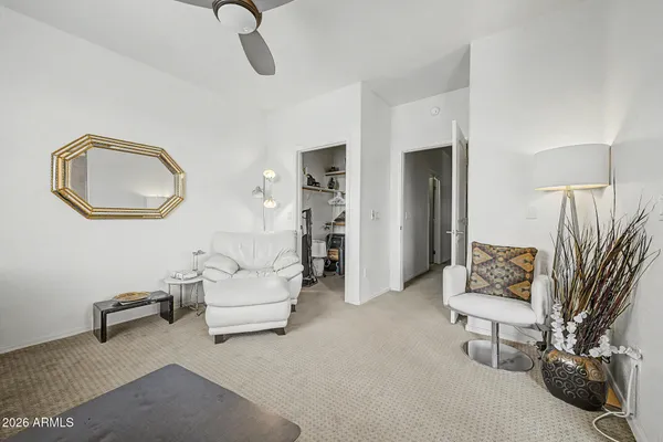 $415,000 | 10655 North 9th Street, Unit 205, Phoenix, AZ 85020