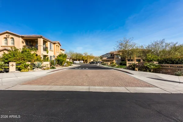 $415,000 | 10655 North 9th Street, Unit 205, Phoenix, AZ 85020