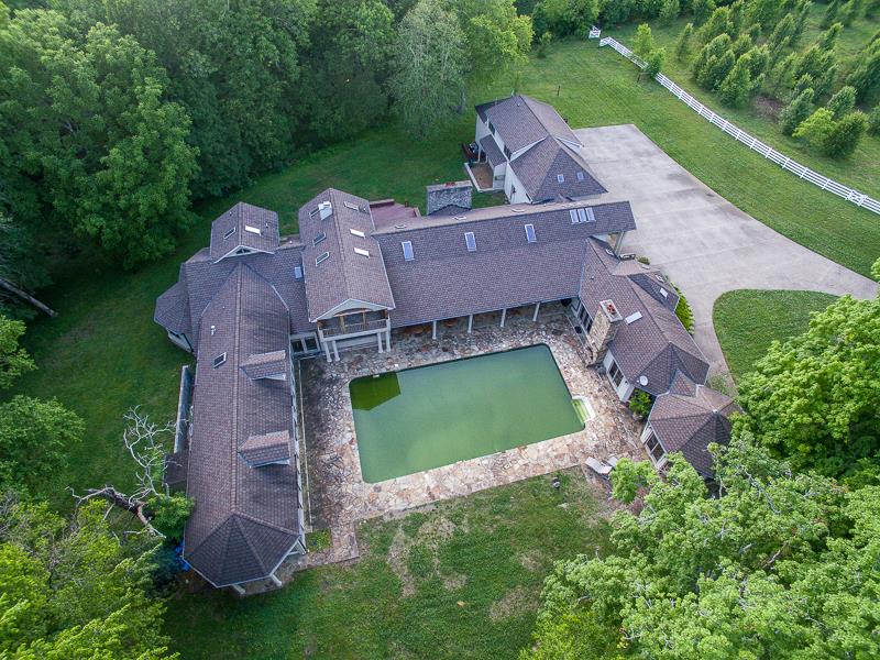 1041 South Rutland Road Mount Juliet, TN 37122 - Photo 4 of 17 In-Ground Olympic Saltwater Pool