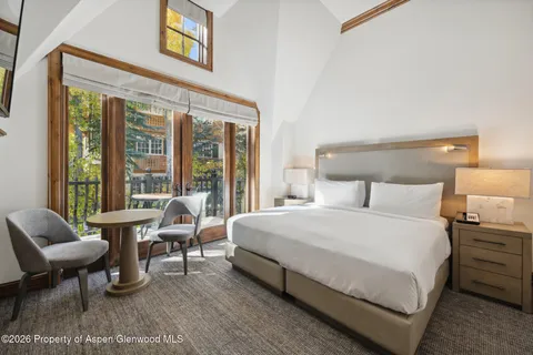 $995,000 | 415 East Dean St Unit 42 Wks 26 & 27, Aspen, CO 81611