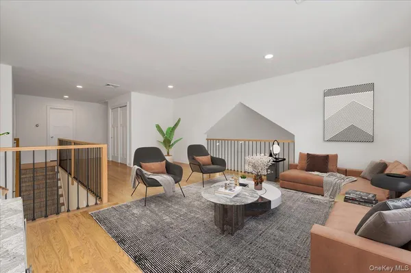 $1,375,000 | 50 Spring Meadow Court, Unit 50, Somers, NY 10589