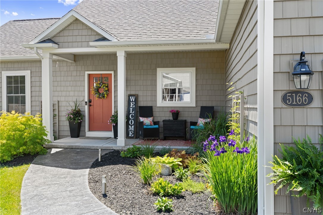 5166 Jupiter Inlet Way Onondaga, NY 13215 - Photo 2 of 38