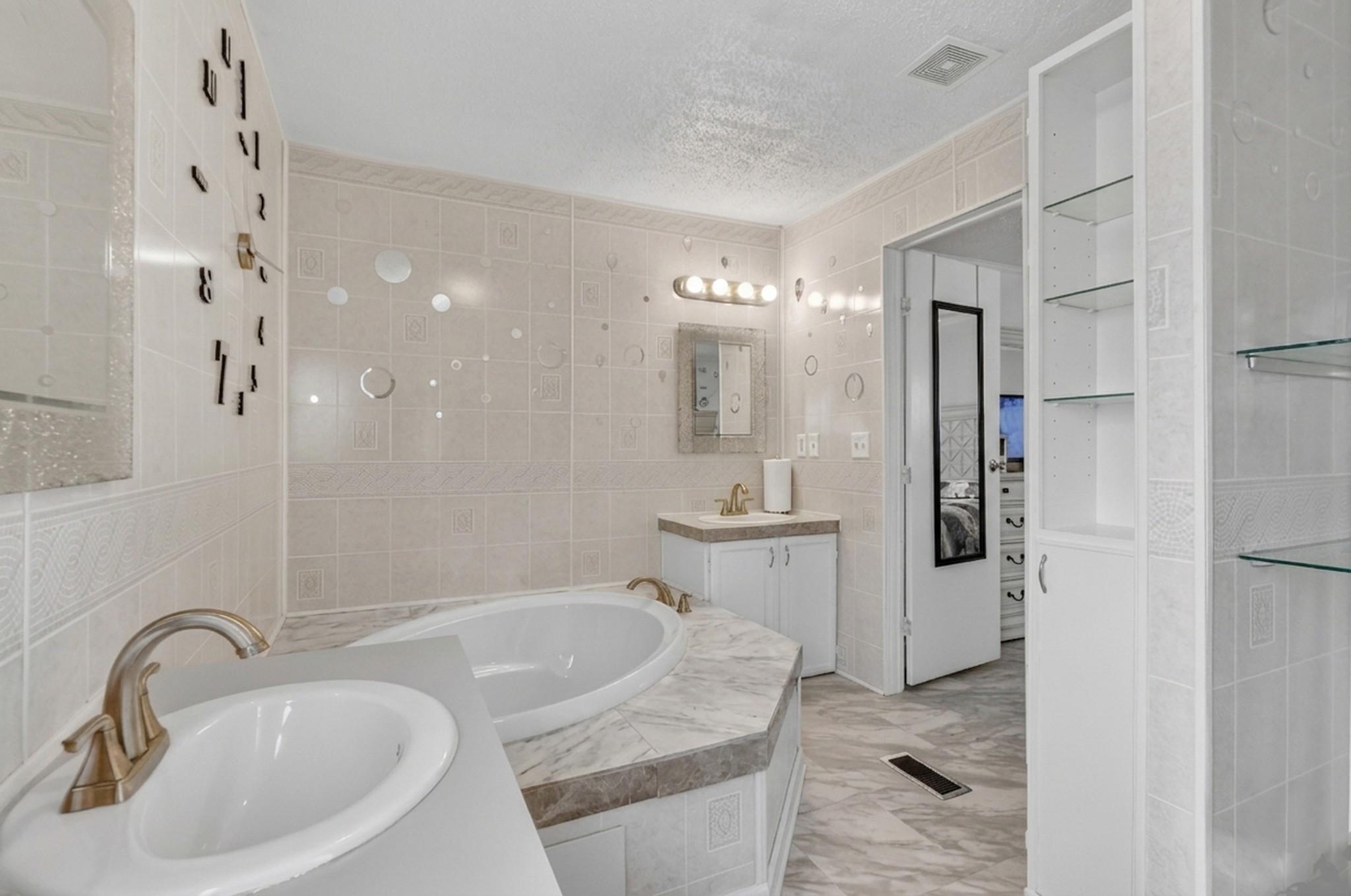 4355 Browning Branch Road Bethpage, TN 37022 - Photo 15 of 47