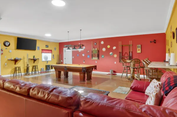 $375,000 | 4355 Browning Branch Road, Bethpage, TN 37022