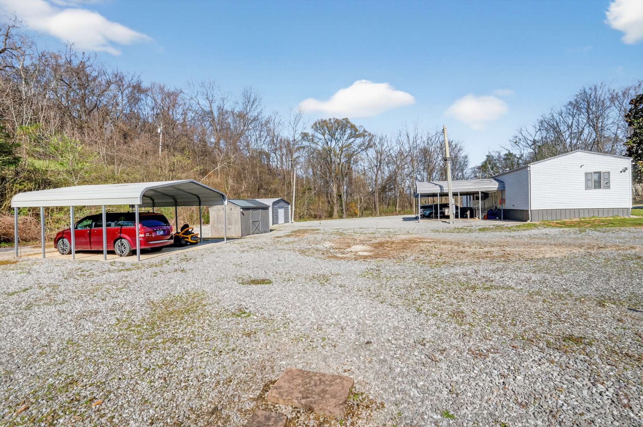 4355 Browning Branch Road Bethpage, TN 37022 - Photo 37 of 48