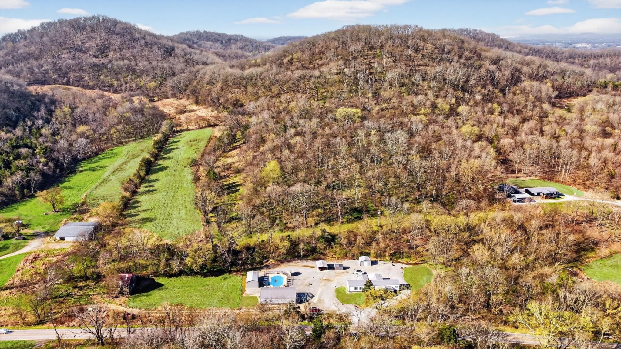 4355 Browning Branch Road Bethpage, TN 37022 - Photo 43 of 47