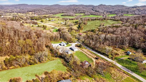 $375,000 | 4355 Browning Branch Road, Bethpage, TN 37022
