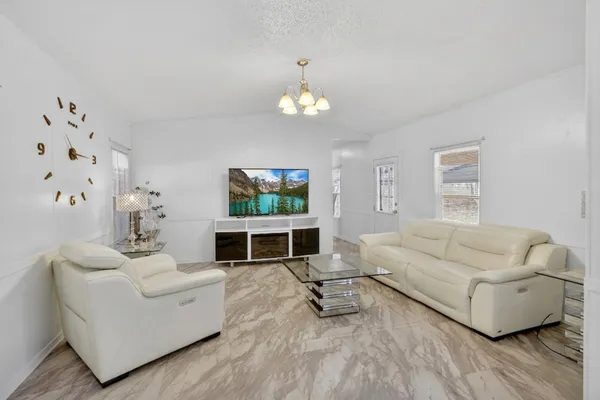 $375,000 | 4355 Browning Branch Road, Bethpage, TN 37022