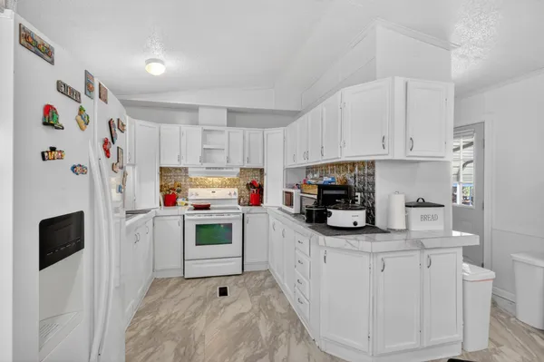 $375,000 | 4355 Browning Branch Road, Bethpage, TN 37022