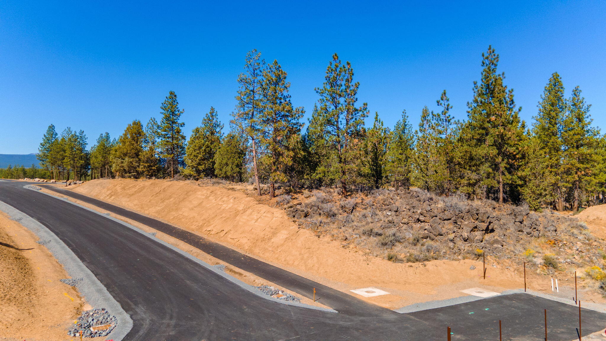 Concannon St Bend Bend, OR 97702 - Photo 11 of 33 37-web-or-mls-Riley Visuals-37