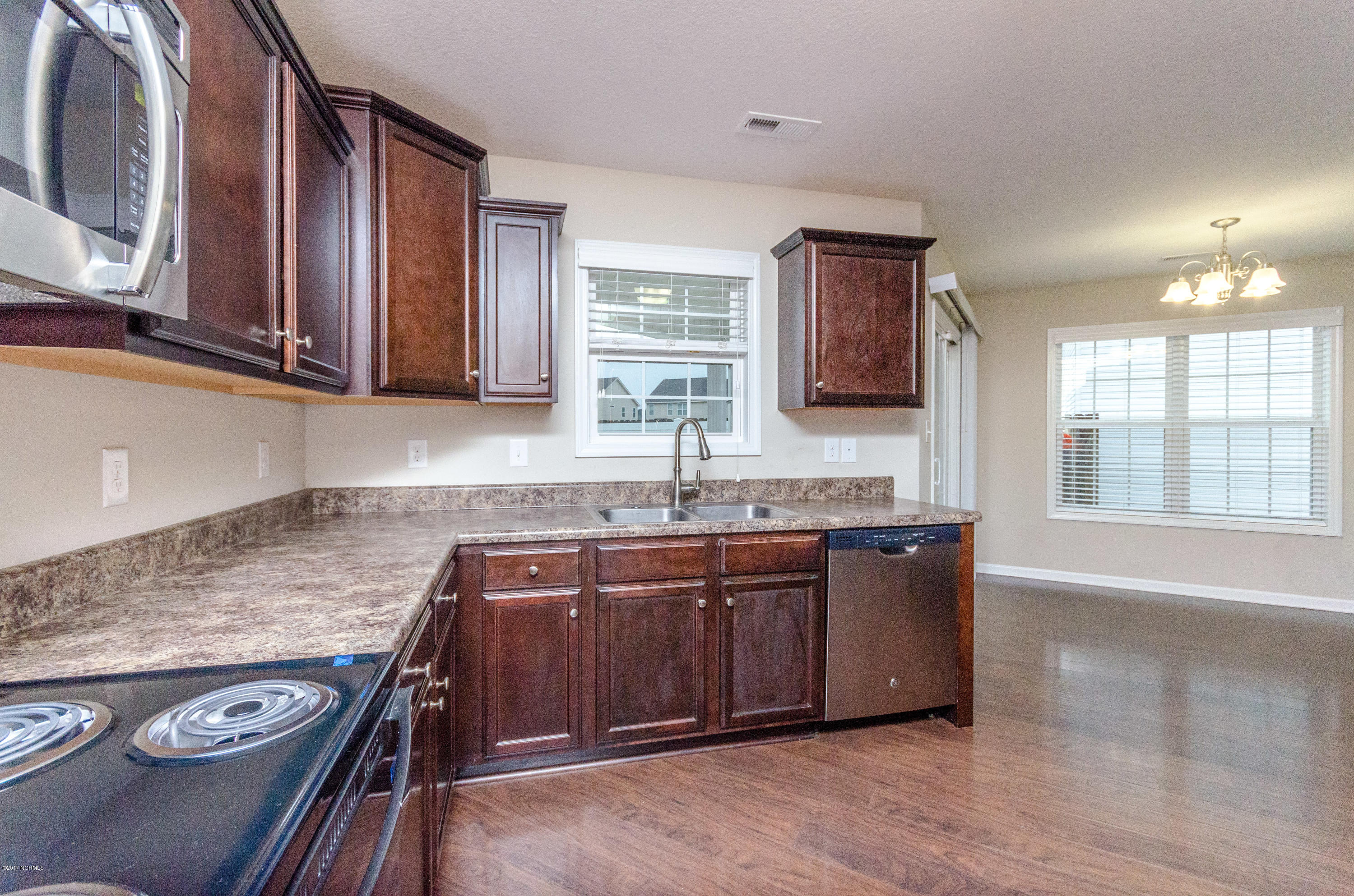 318 Merin Height Road Jacksonville, NC 28546 - Photo 13 of 27 DSC_0421