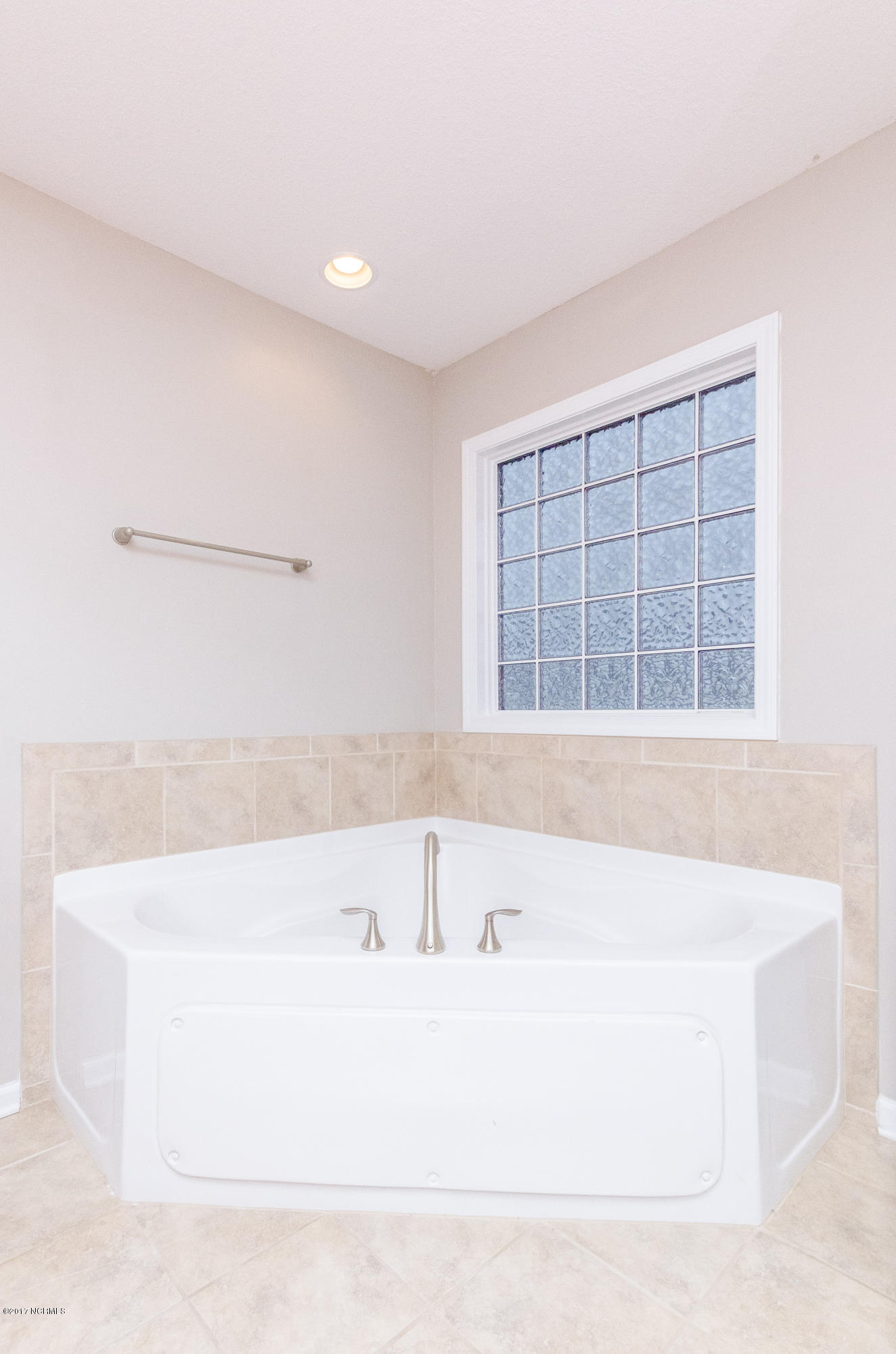 318 Merin Height Road Jacksonville, NC 28546 - Photo 20 of 27 DSC_0428