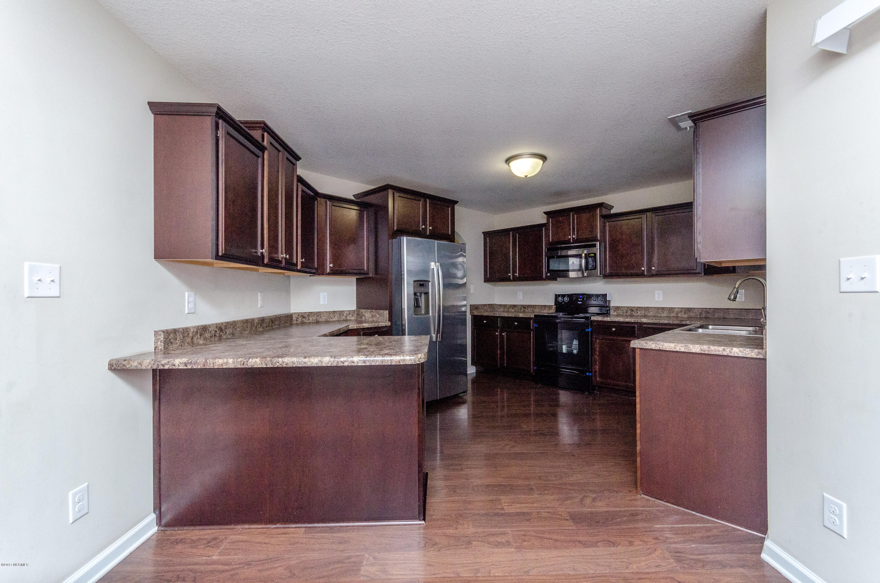 318 Merin Height Road Jacksonville, NC 28546 - Photo 10 of 27 DSC_0418
