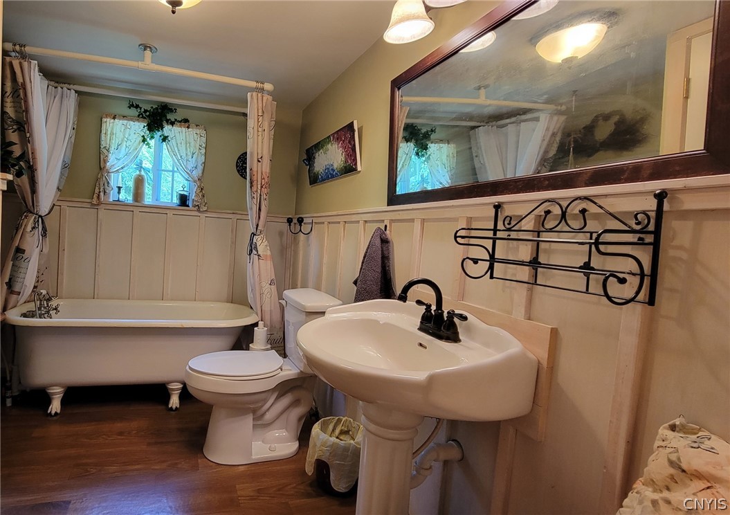 4524 Maybury Road Solon, NY 13101 - Photo 10 of 42 Main bathroom