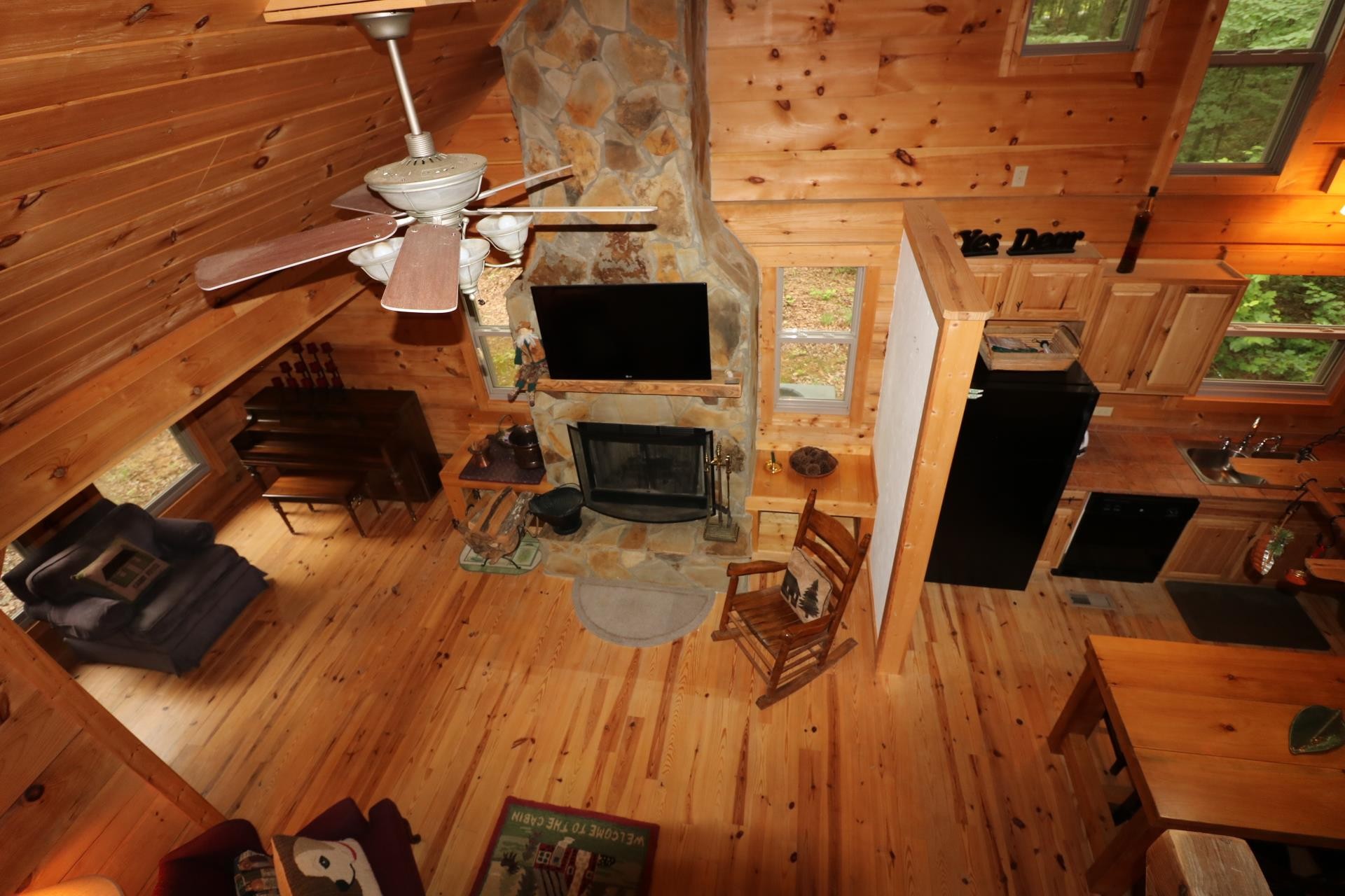 1614 Hideaway Cabin Road Altamont, TN 37301 - Photo 8 of 19 Gallery Image 8