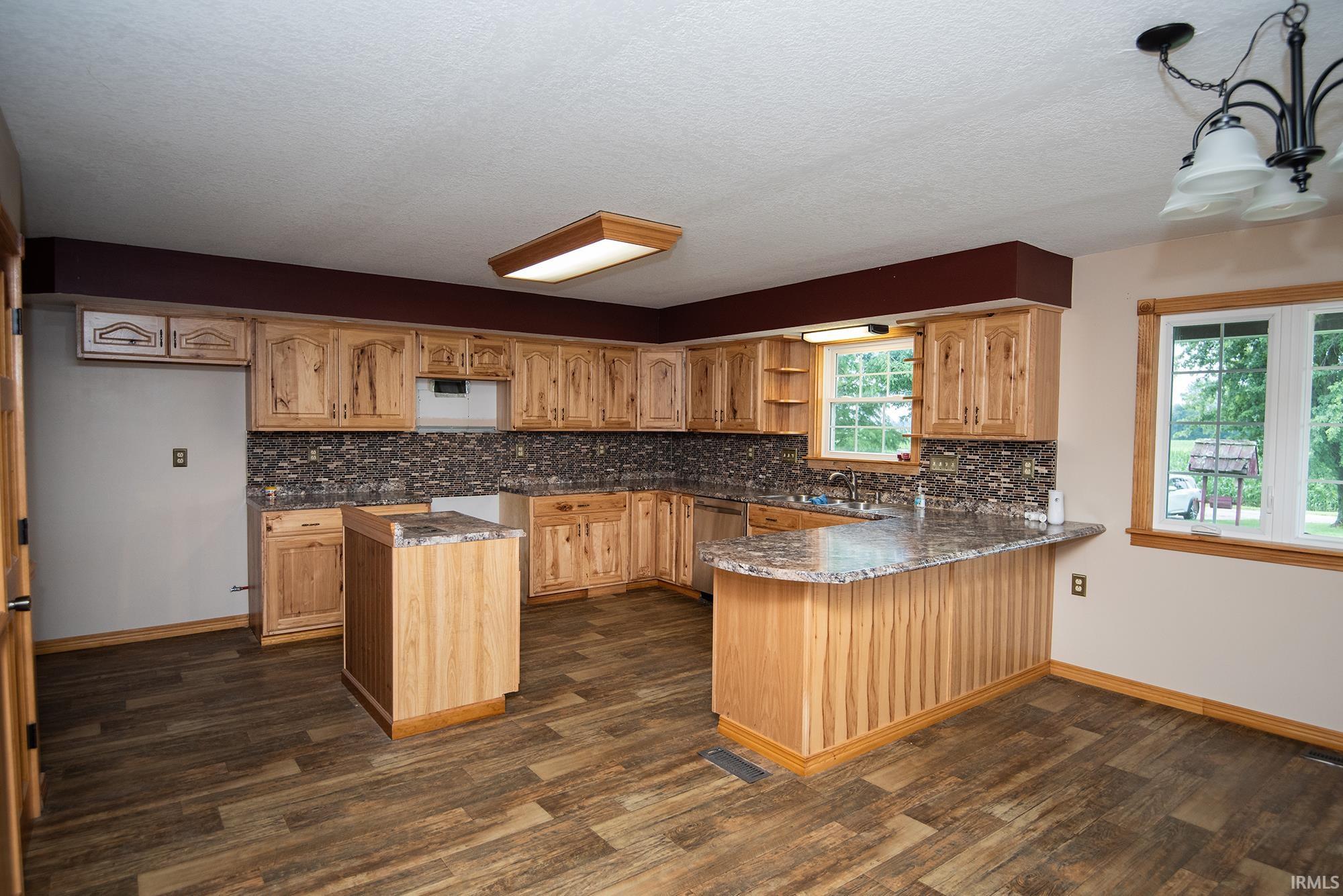 2219 Loudermilk Road Vincennes, IN 47591 - Photo 9 of 50