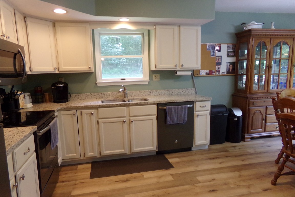 1164 Quaker Lake Road Brackney, PA 18812 - Photo 6 of 25 Gallery Image 6