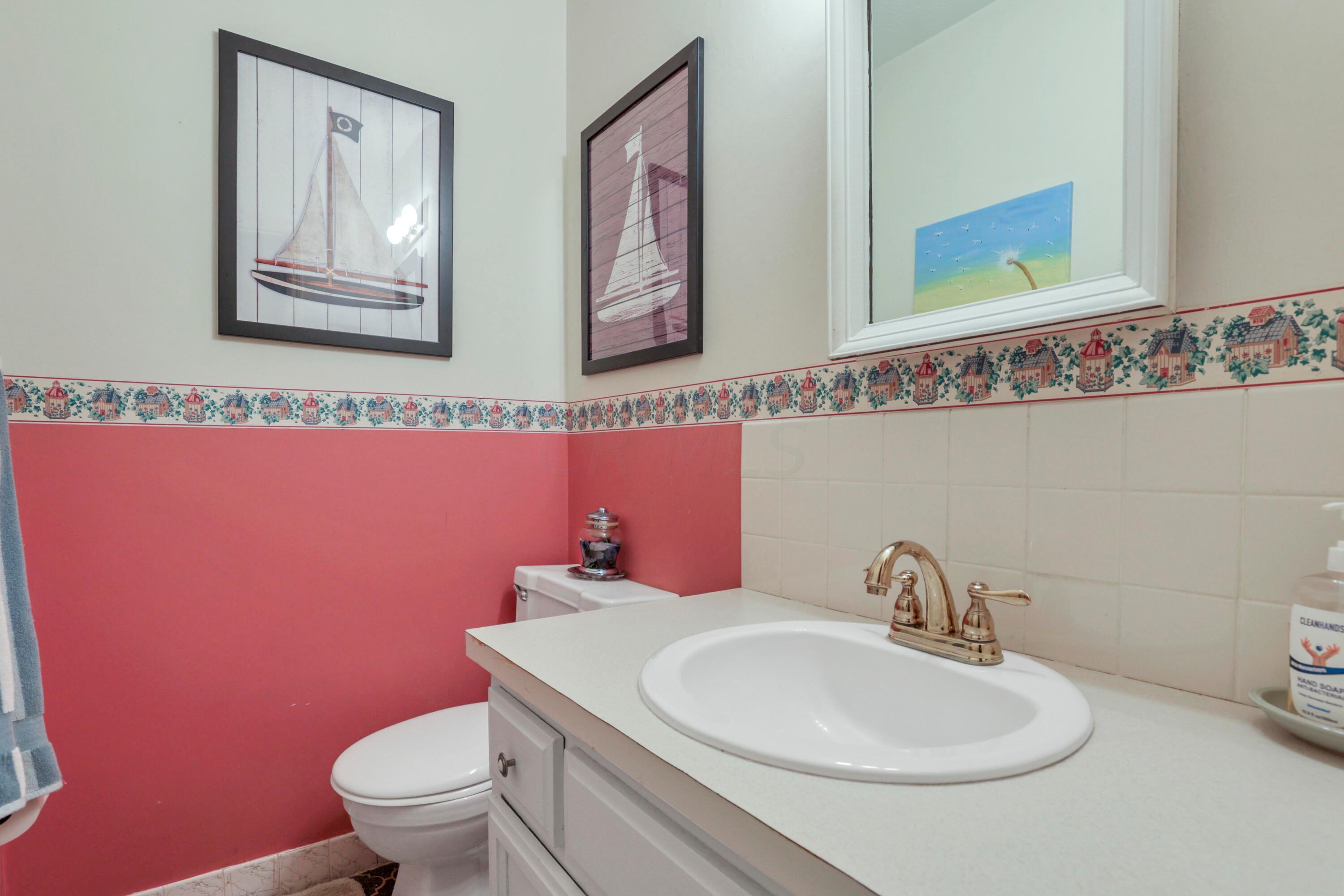 1030 Hickory Road Heath, OH 43056 - Photo 12 of 45 0N4A7349