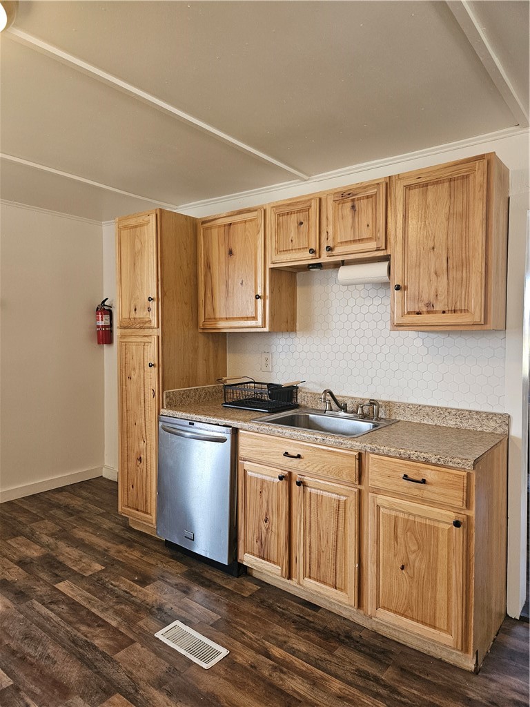 765 State Street Oneonta, NY 13820 - Photo 2 of 28