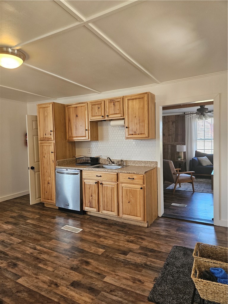 765 State Street Oneonta, NY 13820 - Photo 4 of 28