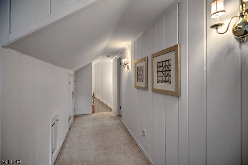 301 Hilltop Road Mendham, NJ 07945 - Photo 28 of 34