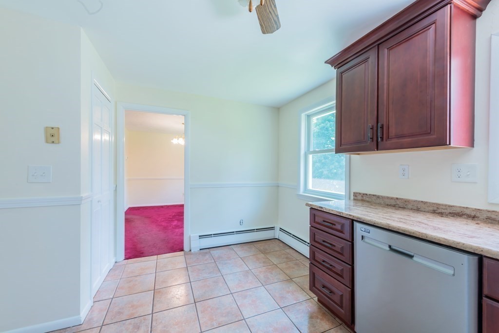 14 Oakhurst Road Scituate, MA 02066 - Photo 9 of 30 Gallery Image 9