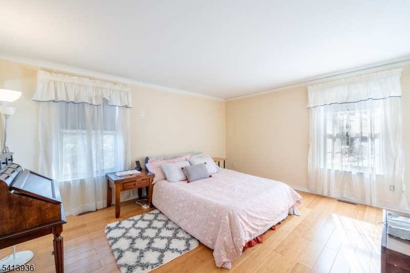 14 Jessica Lane Dover, NJ 07801 - Photo 9 of 17