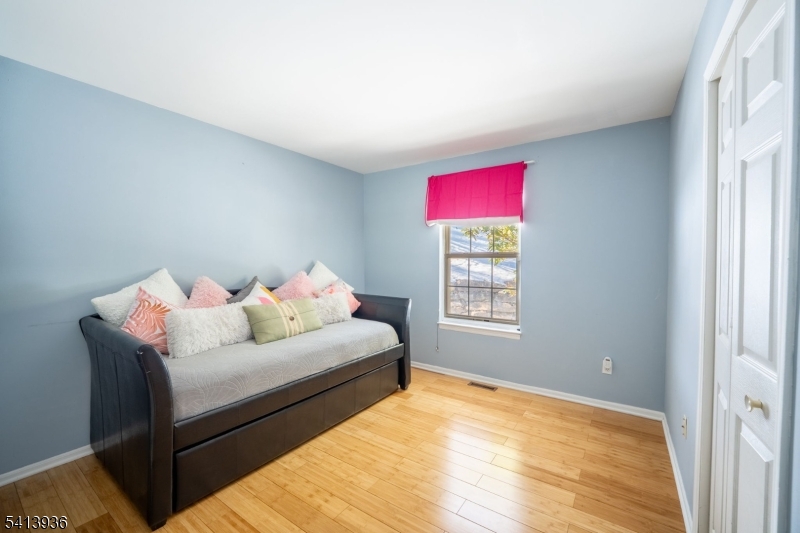 14 Jessica Lane Dover, NJ 07801 - Photo 10 of 17