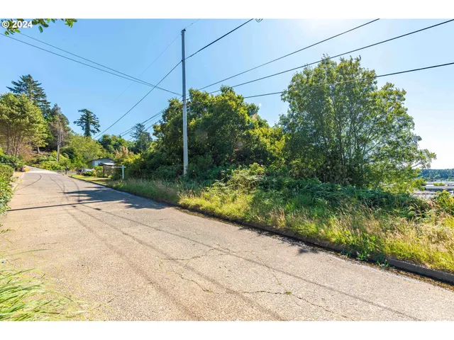$75,000 | 0 Monroe Street, North Bend, OR 97459