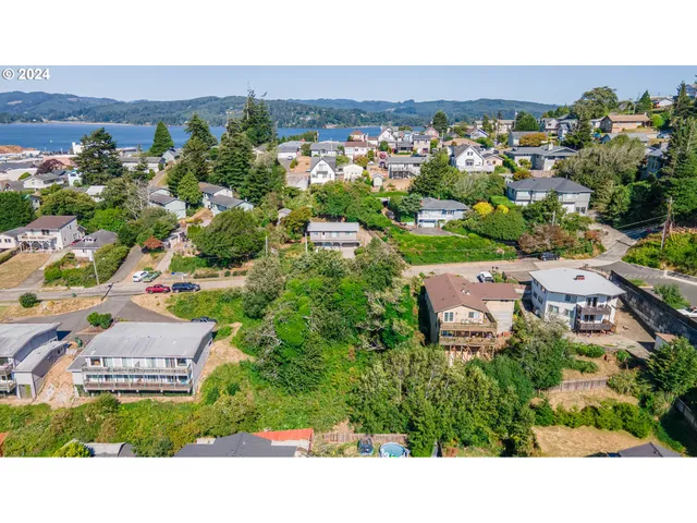 $75,000 | 0 Monroe Street, North Bend, OR 97459