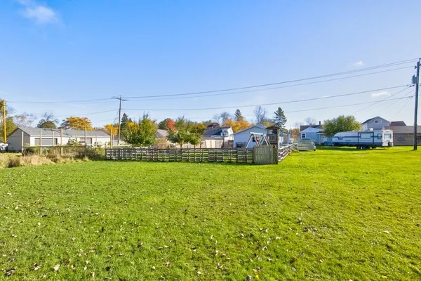 $295,000 | 4309 10th Street, Menominee, MI 49858