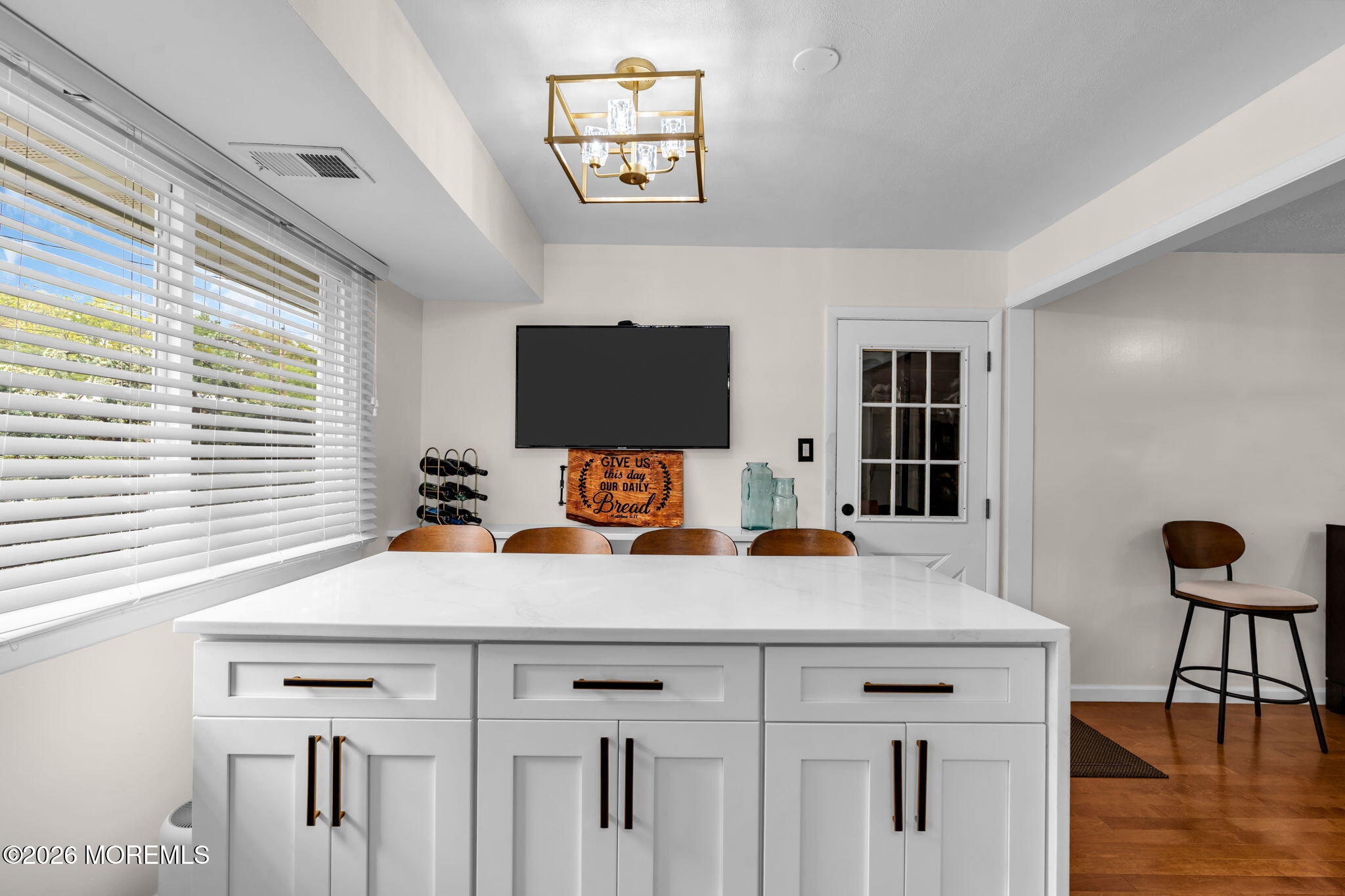 1010 Fordham Road Neptune Township, NJ 07753 - Photo 17 of 68 17-web-or-mls-DSC08577