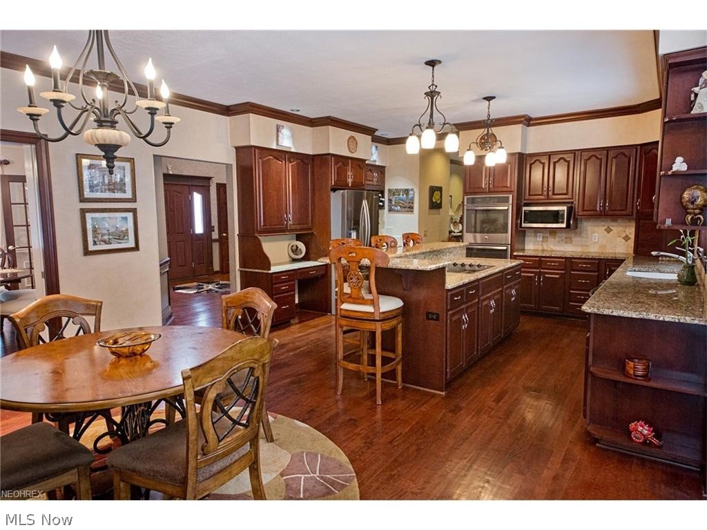 6515 Chagrin River Road Chagrin Falls, OH 44022 - Photo 2 of 28