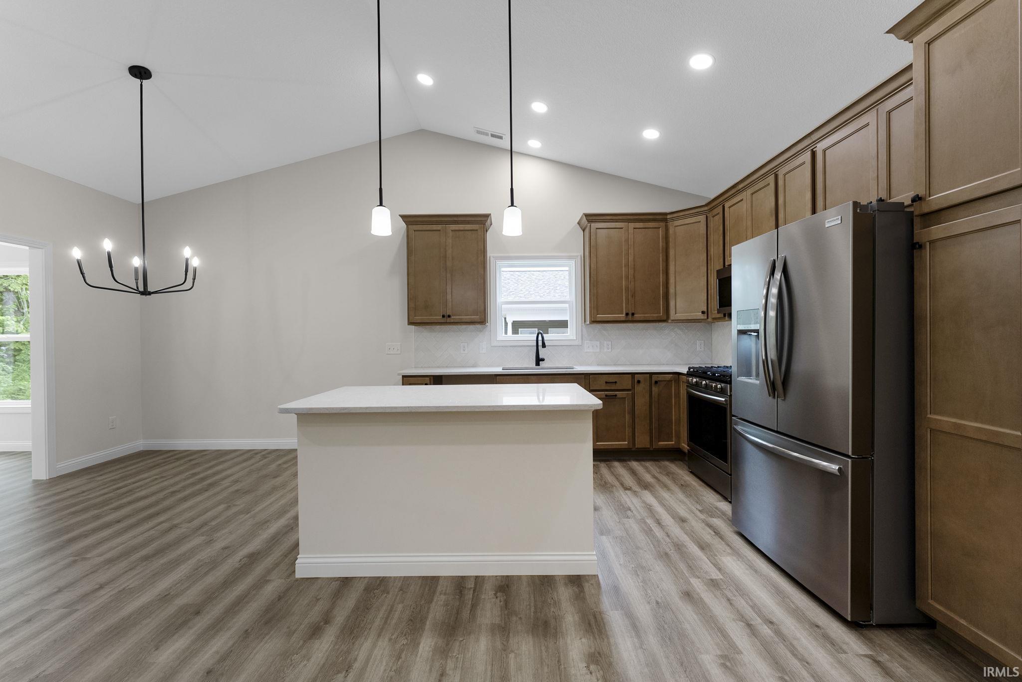 8245 Caverango Boulevard Fort Wayne, IN 46815 - Photo 8 of 36