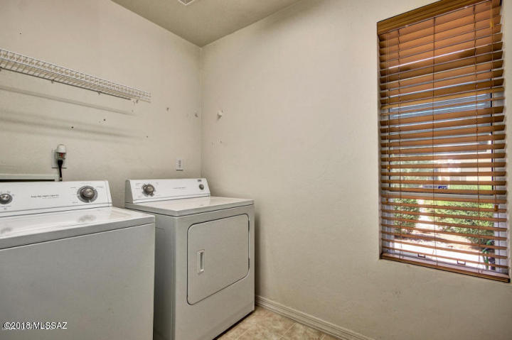8371 West Razorbill Drive Tucson, AZ 85757 - Photo 12 of 14 Gallery Image 12