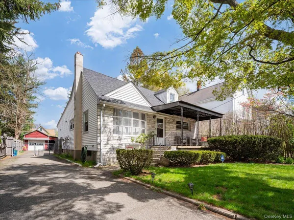 $710,000 | 16 West Maltbie Avenue, Suffern, NY 10901