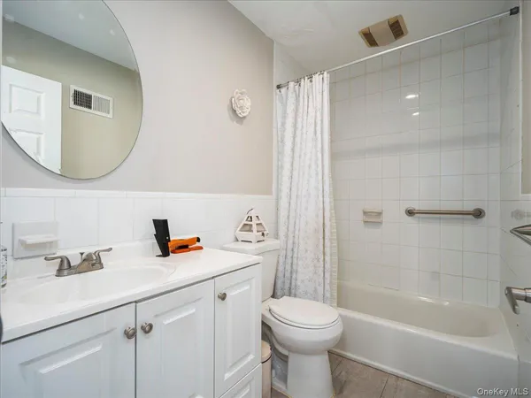 $710,000 | 16 West Maltbie Avenue, Suffern, NY 10901