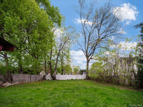 $710,000 | 16 West Maltbie Avenue, Suffern, NY 10901