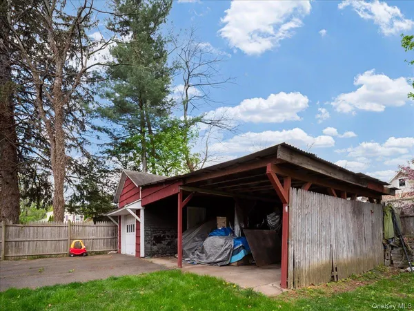 $710,000 | 16 West Maltbie Avenue, Suffern, NY 10901