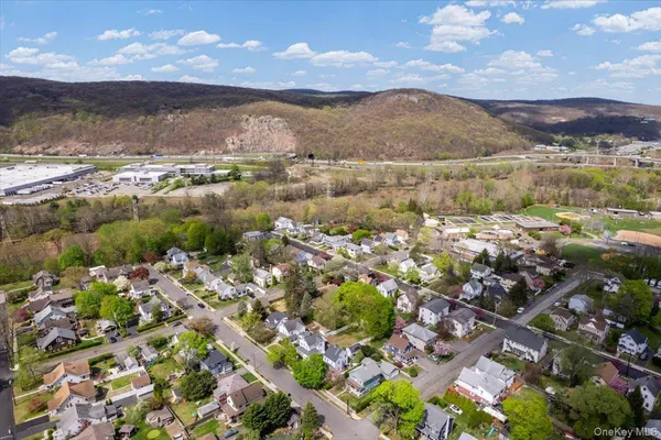 $710,000 | 16 West Maltbie Avenue, Suffern, NY 10901