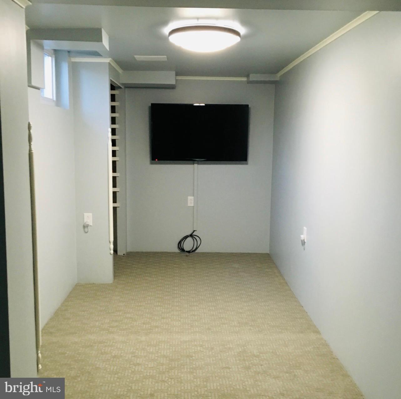 403 Sycamore Road Reading, PA 19611 - Photo 14 of 18