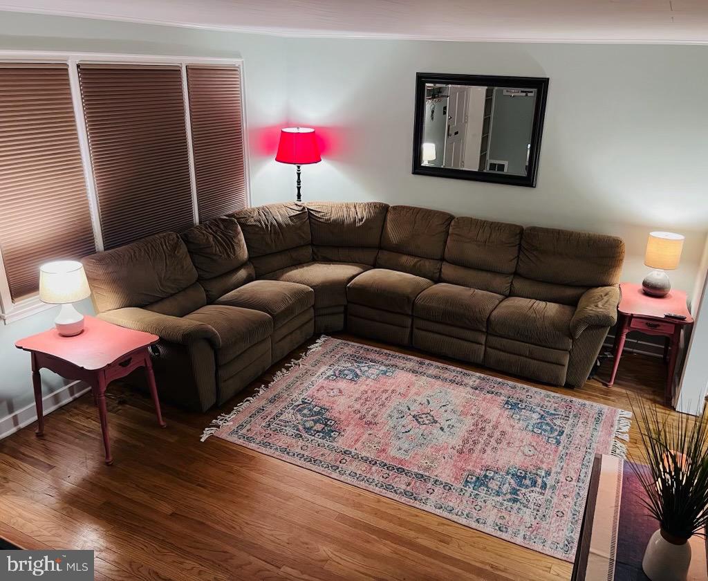 403 Sycamore Road Reading, PA 19611 - Photo 3 of 18