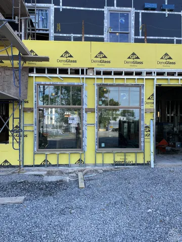 $5,000 | 76 North 7th Street, Hudson, NY 12534