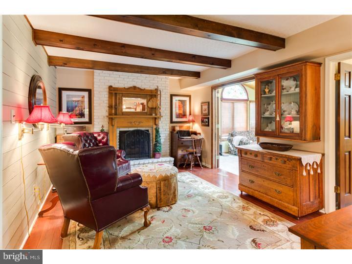 19 Tuckerton Road Shamong, NJ 08088 - Photo 5 of 25 Family Room