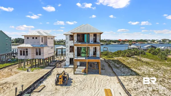 $4,890,000 | 29131 Perdido Beach Boulevard, Orange Beach, AL 36561