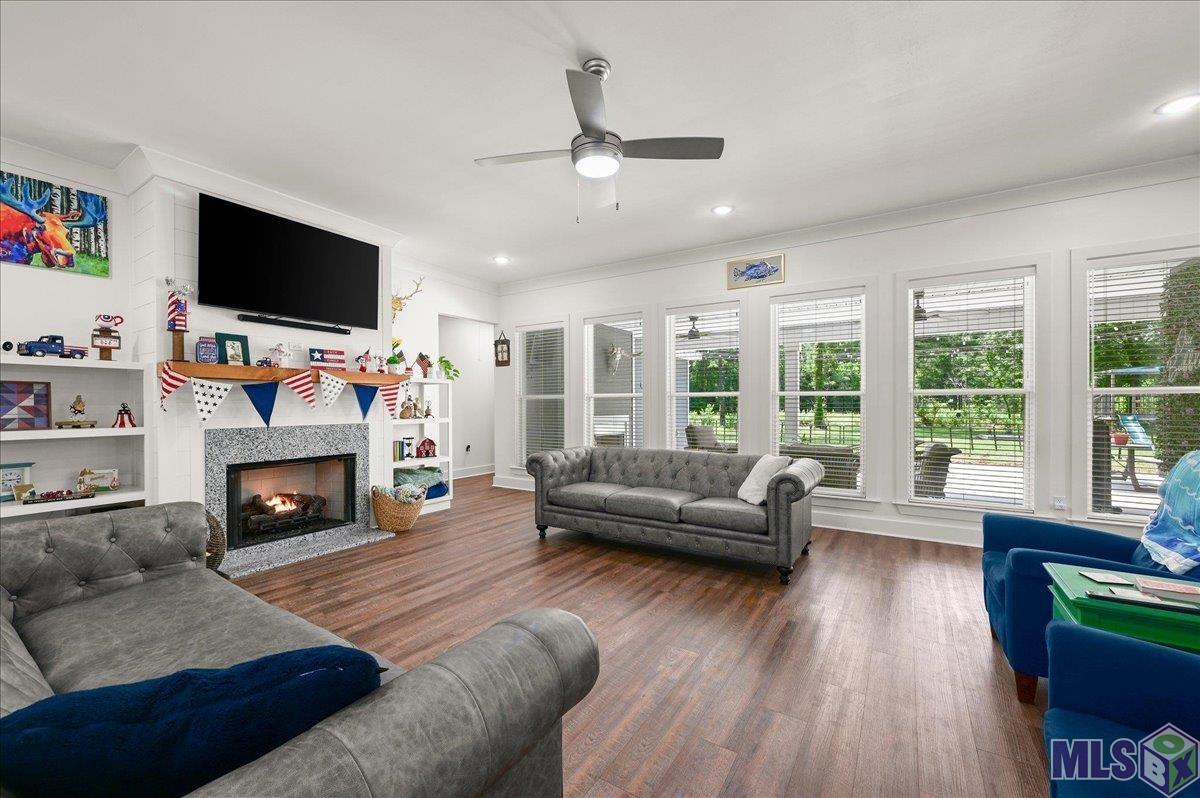 33159 Mangum Chapel Road Walker, LA 70785 - Photo 11 of 38