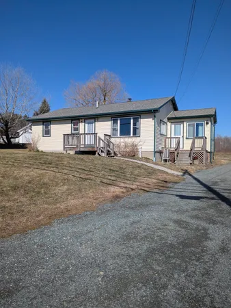 $315,000 | 382 Main Street, Ellsworth, ME 04605